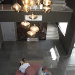 Voxx فندق مرمريس